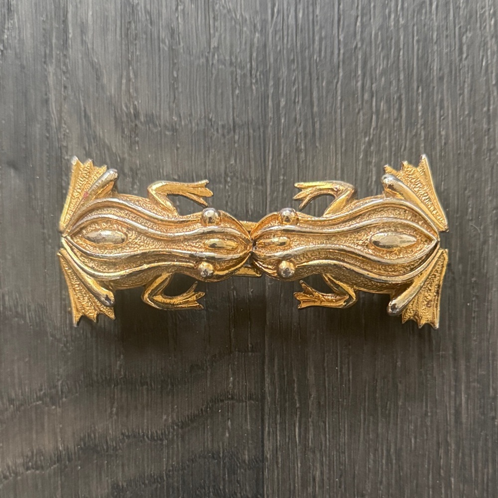 Vintage 1970s Gold Colored Frog Buckle Velvet Belt
